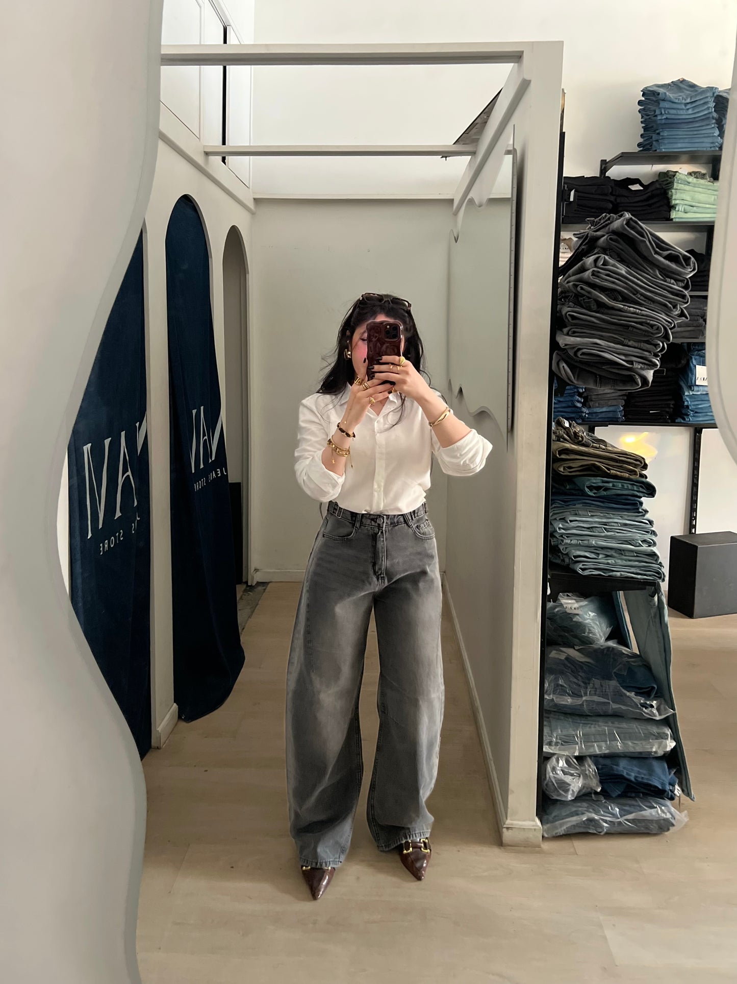 Dragon Light Grey - Shade